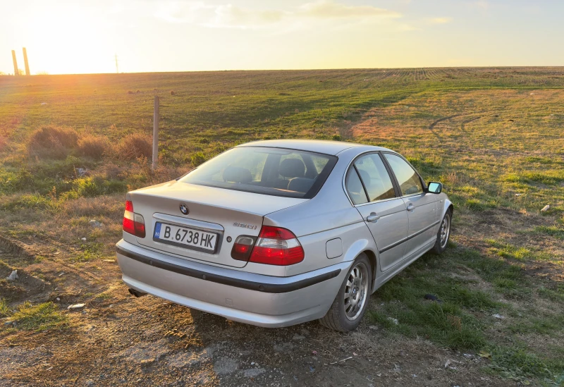 BMW 320 i, снимка 3 - Автомобили и джипове - 48435183