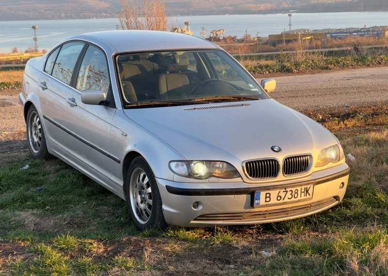 BMW 320 i, снимка 2 - Автомобили и джипове - 48435183