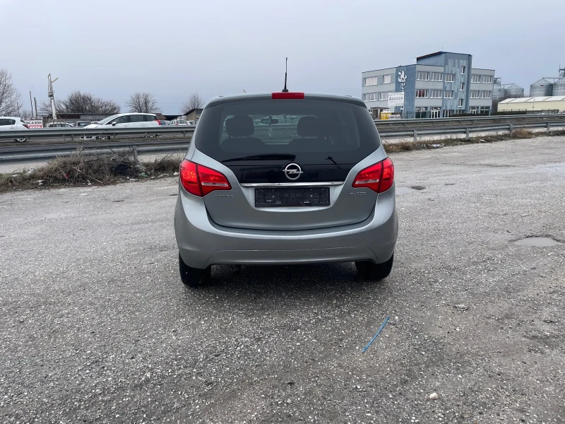 Opel Meriva, снимка 4 - Автомобили и джипове - 48471299