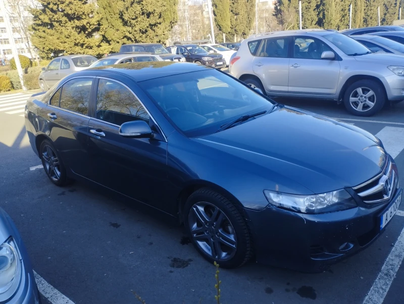 Honda Accord 2.2 d , 140 к.с, снимка 8 - Автомобили и джипове - 49511052