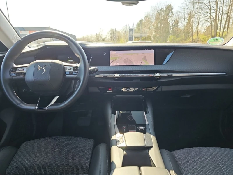 DS DS 4 1.6PHEV/E-TENSE/225HP/EAT8/360/NAVI/LED/AMBI/194v, снимка 10 - Автомобили и джипове - 49799085