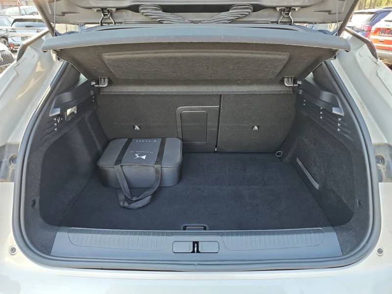 DS DS 4 1.6PHEV/E-TENSE/225HP/EAT8/360/NAVI/LED/AMBI/194v, снимка 8 - Автомобили и джипове - 49799085