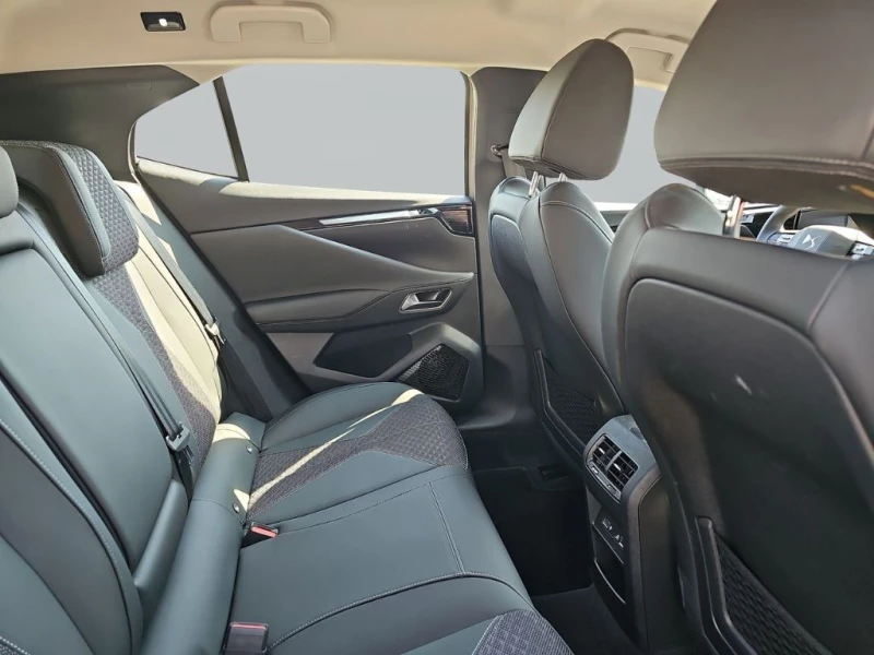 DS DS 4 1.6PHEV/E-TENSE/225HP/EAT8/360/NAVI/LED/AMBI/194v, снимка 13 - Автомобили и джипове - 49799085
