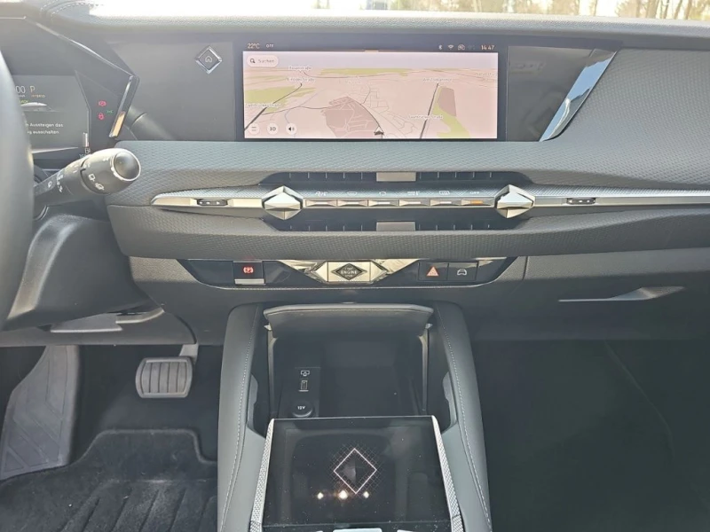 DS DS 4 1.6PHEV/E-TENSE/225HP/EAT8/360/NAVI/LED/AMBI/194v, снимка 15 - Автомобили и джипове - 49799085