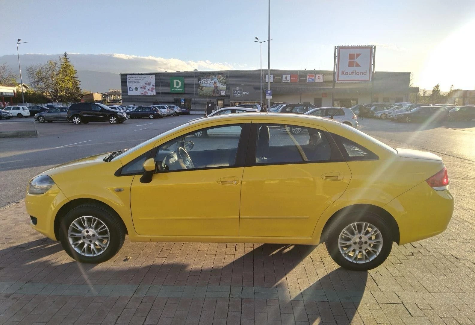 Fiat Linea  - изображение 4