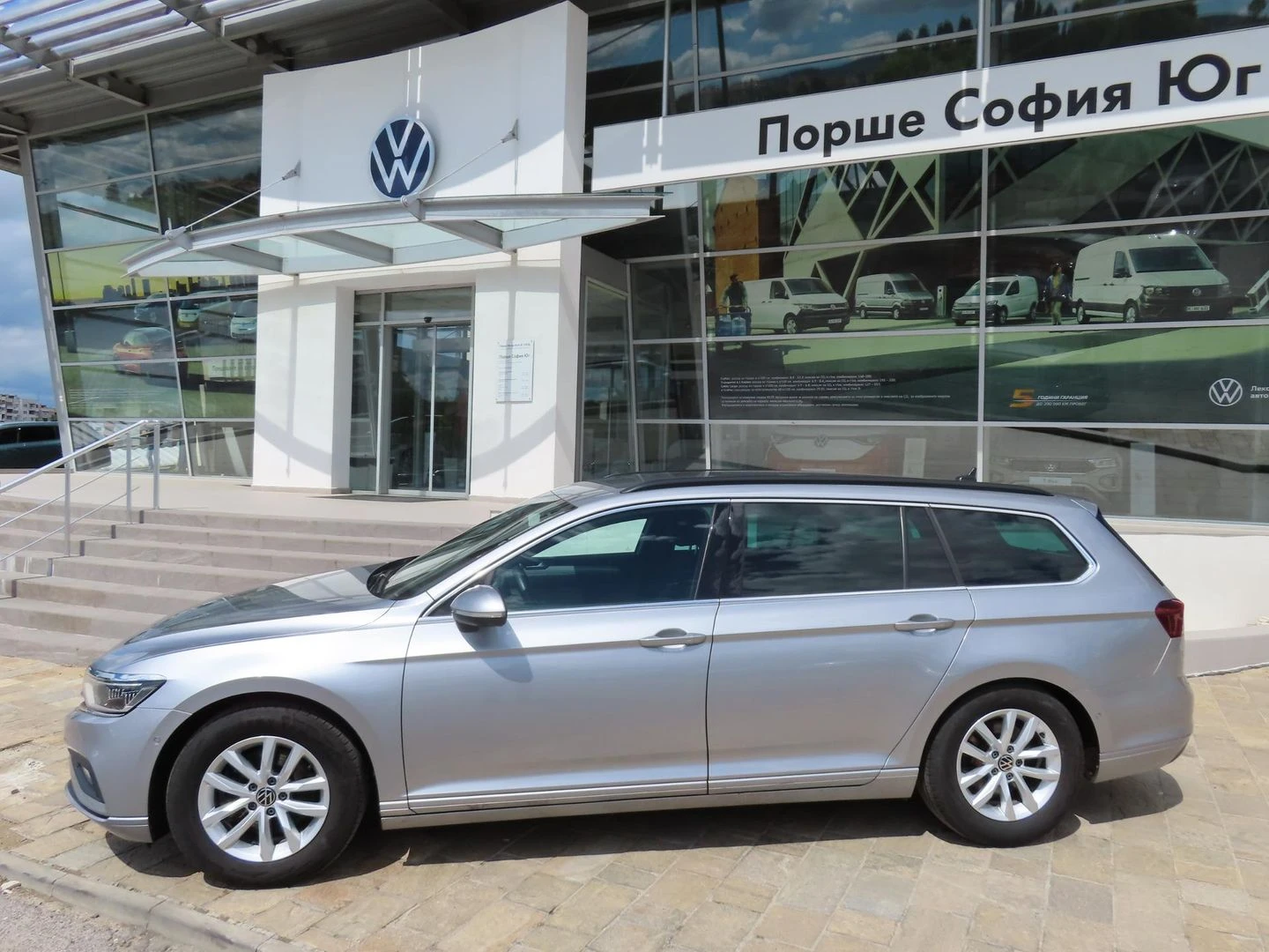 VW Passat Business 2.0 TDI SCR DSG - изображение 2