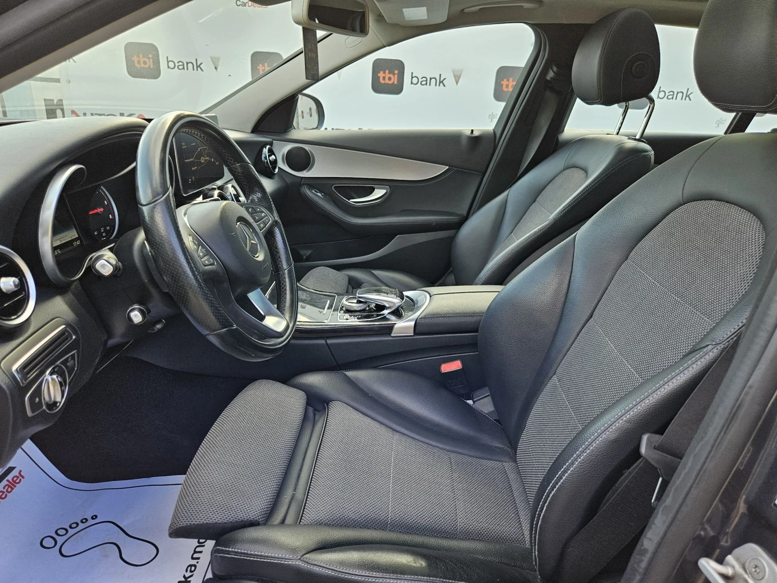 Mercedes-Benz C 220 2.2CDI-170кс= АВТОМАТ= ПАНОРАМА= НАВИГАЦИЯ  - изображение 7