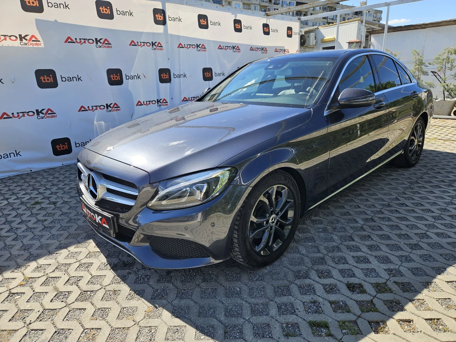 Mercedes-Benz C 220 2.2CDI-170кс= АВТОМАТ= ПАНОРАМА= НАВИГАЦИЯ  - изображение 6