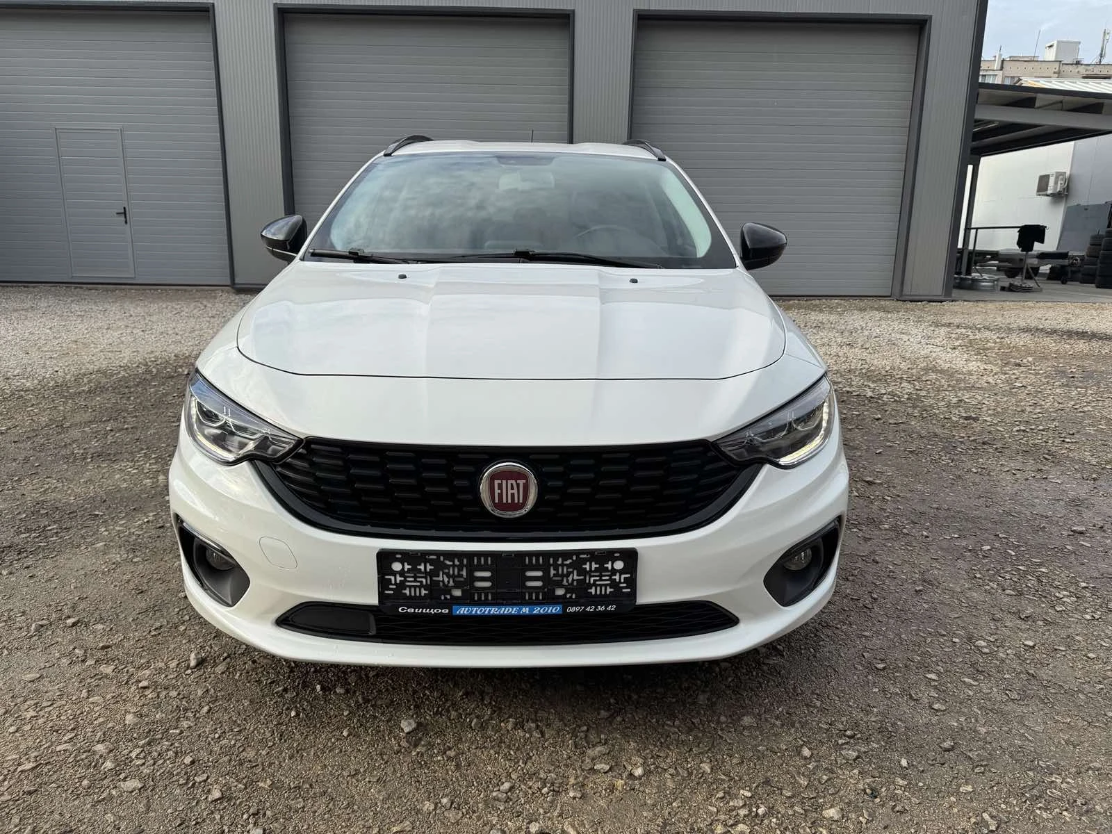 Fiat Tipo 1.4BENZIN* FULL* TOP*  - изображение 2