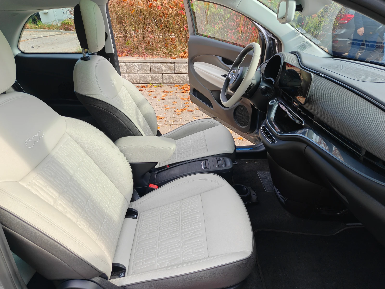 Fiat 500 La Prima - изображение 5