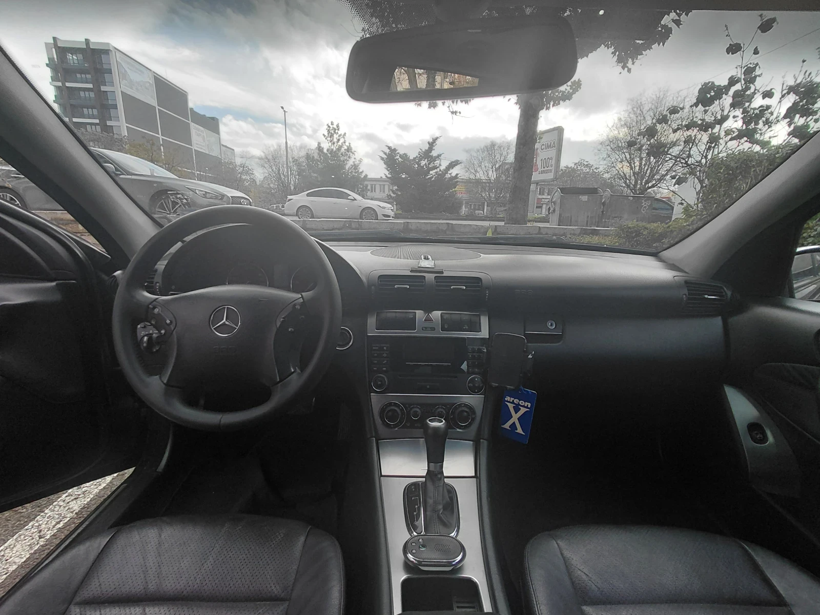 Mercedes-Benz C 220 2.2 - изображение 8