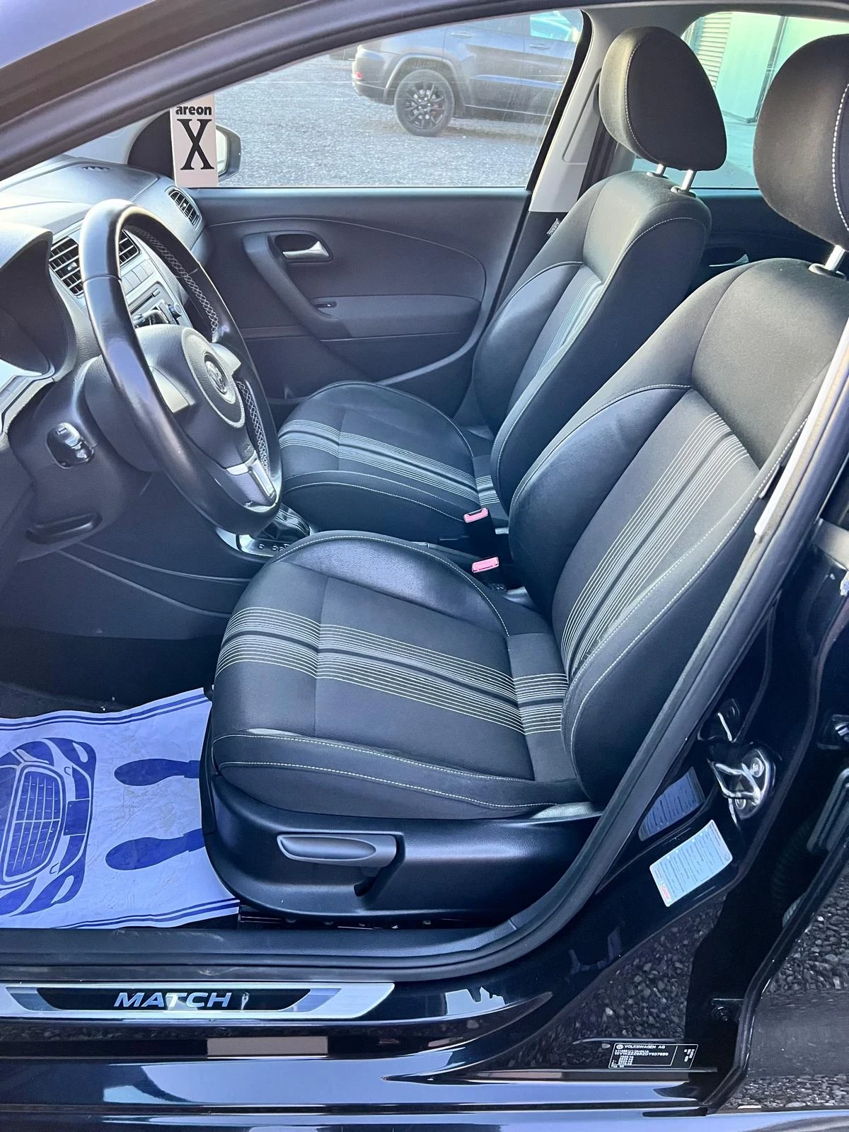 VW Polo 1.2TSI DSG, снимка 8 - Автомобили и джипове - 53842256