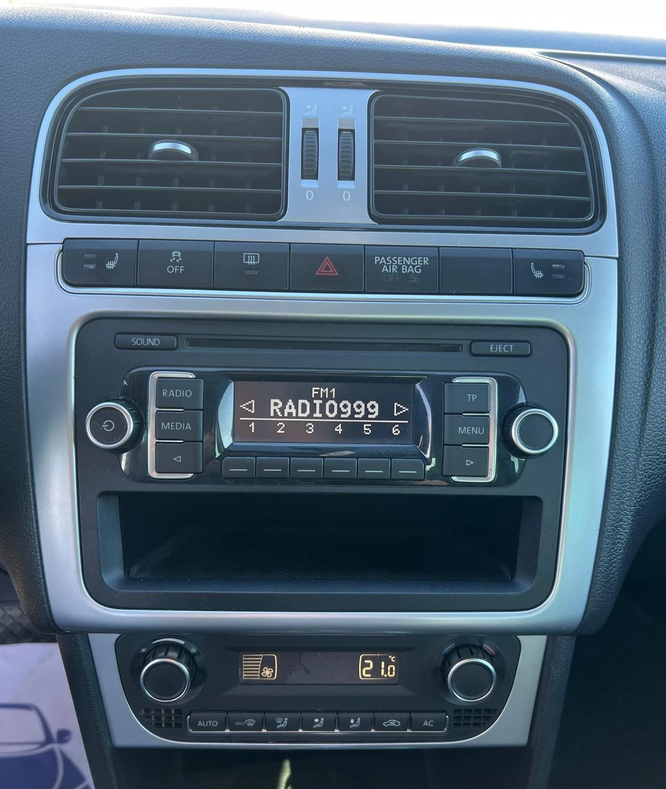 VW Polo 1.2TSI DSG - изображение 10