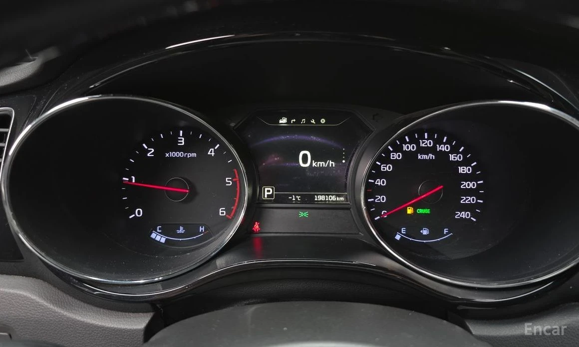 Kia Carnival  - изображение 8