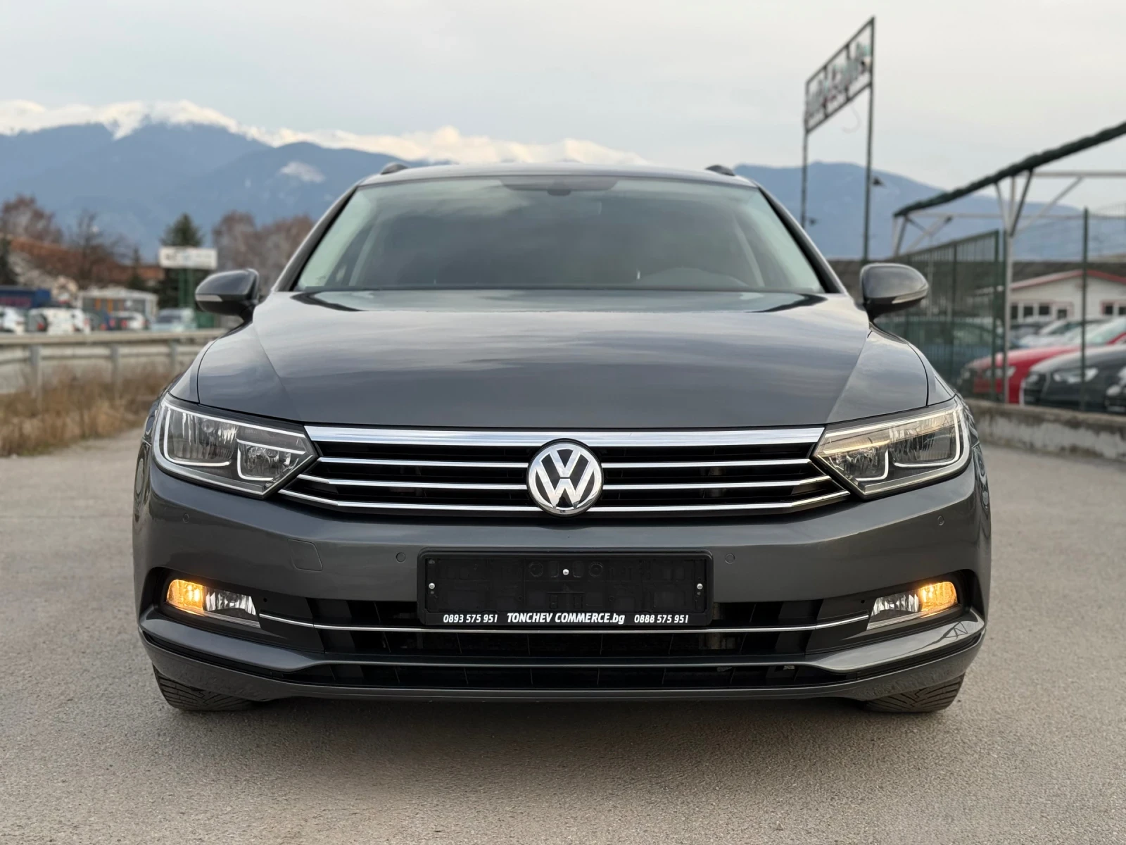 VW Passat 2.0-TDI-AUTOMAT-NAVI-TV-DVD-AVTOPILOT-CAR PLAY - изображение 2