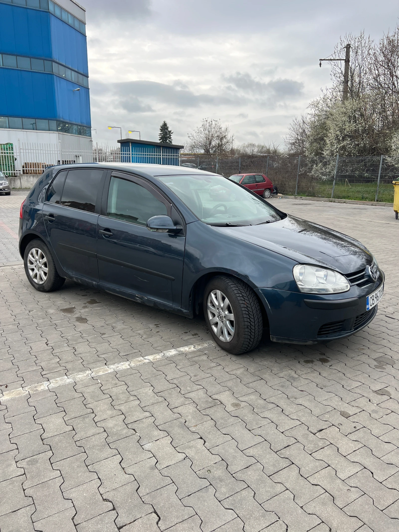 VW Golf GOLF V 1, 9 TDI 105hp, снимка 17 - Автомобили и джипове - 54031817