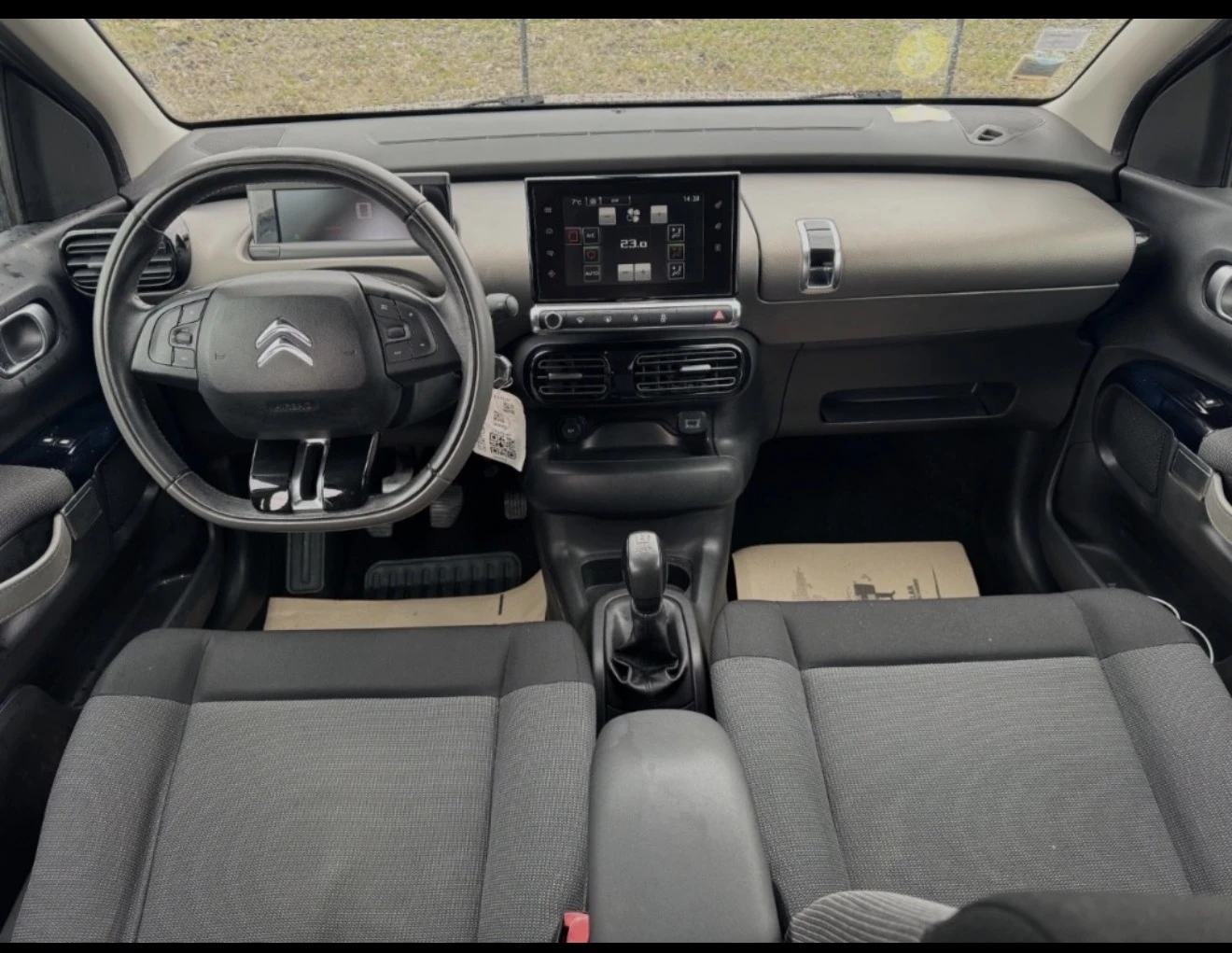 Citroen C4 Cactus 1.6, снимка 6 - Автомобили и джипове - 54046564
