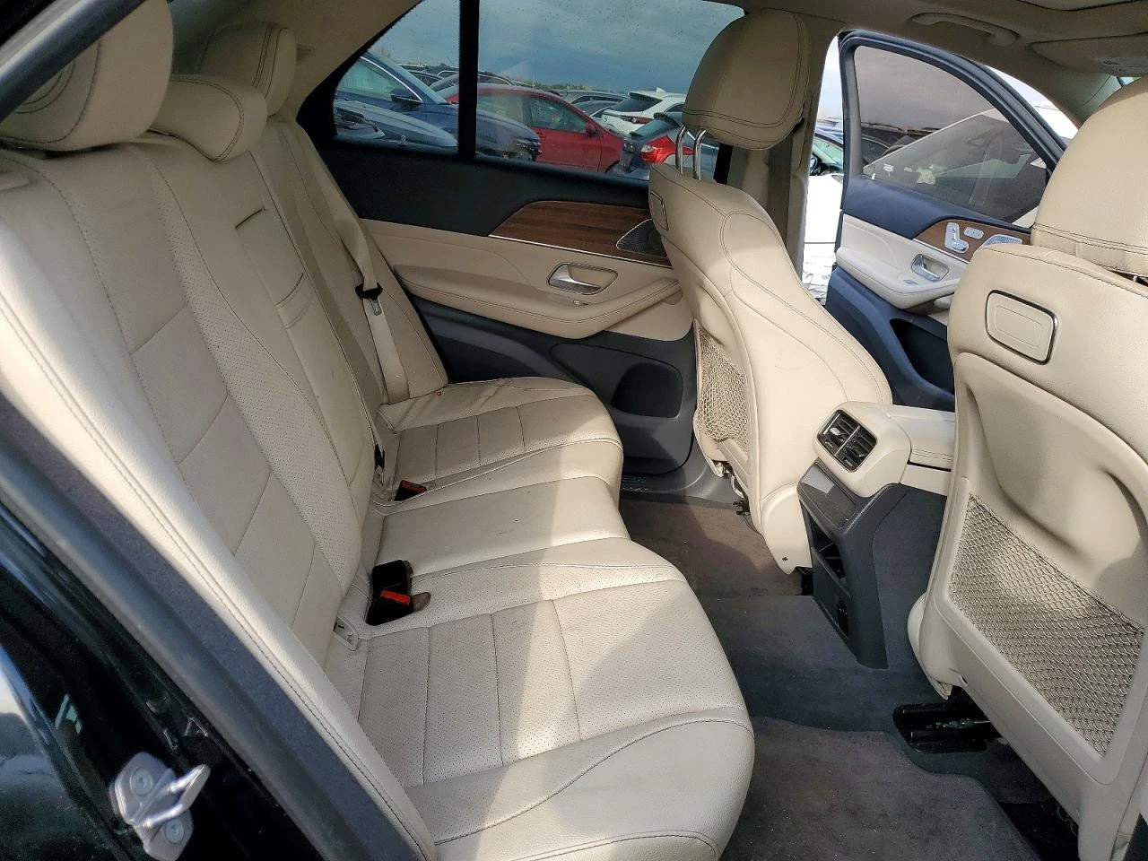 Mercedes-Benz GLE 450 * 4Matic* , снимка 10 - Автомобили и джипове - 54062122