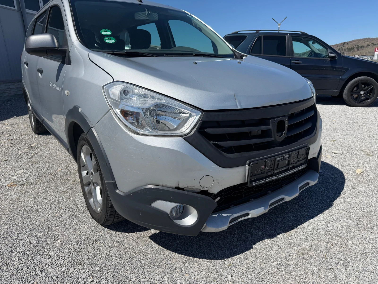 Dacia Lodgy 1.5DCi STEPWAY NAVI EURO 6 * 103k km* 7 места, снимка 16 - Автомобили и джипове - 54151874