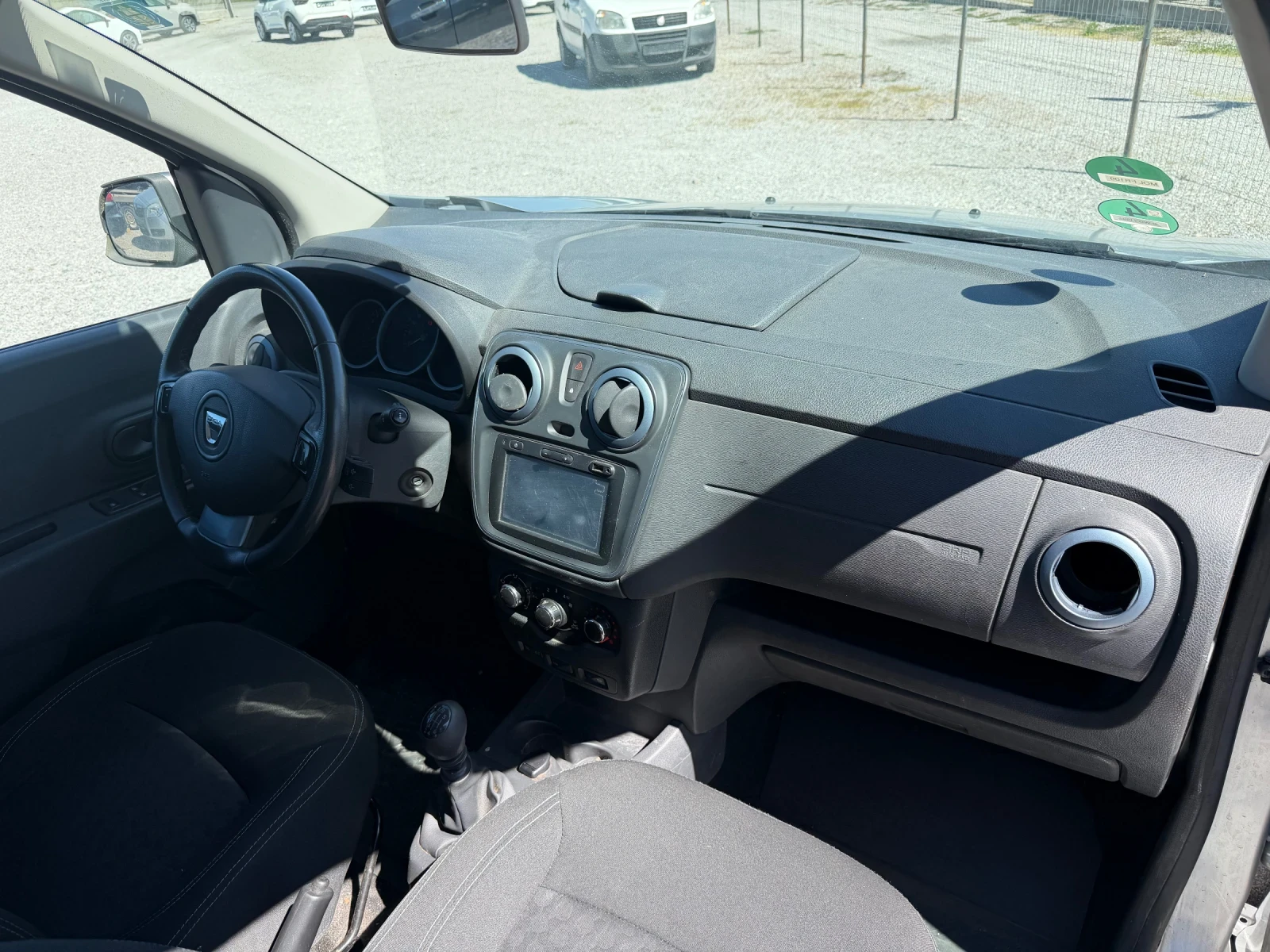 Dacia Lodgy 1.5DCi STEPWAY NAVI EURO 6 * 103k km* 7 места, снимка 8 - Автомобили и джипове - 54151874