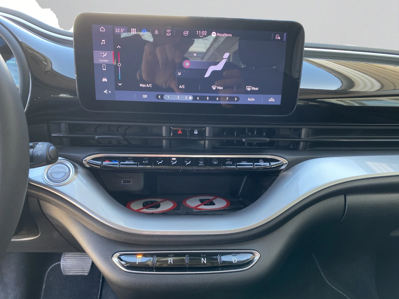 Fiat 500e Icon 42 kWh 118 hp 320 km, снимка 14 - Автомобили и джипове - 54225328