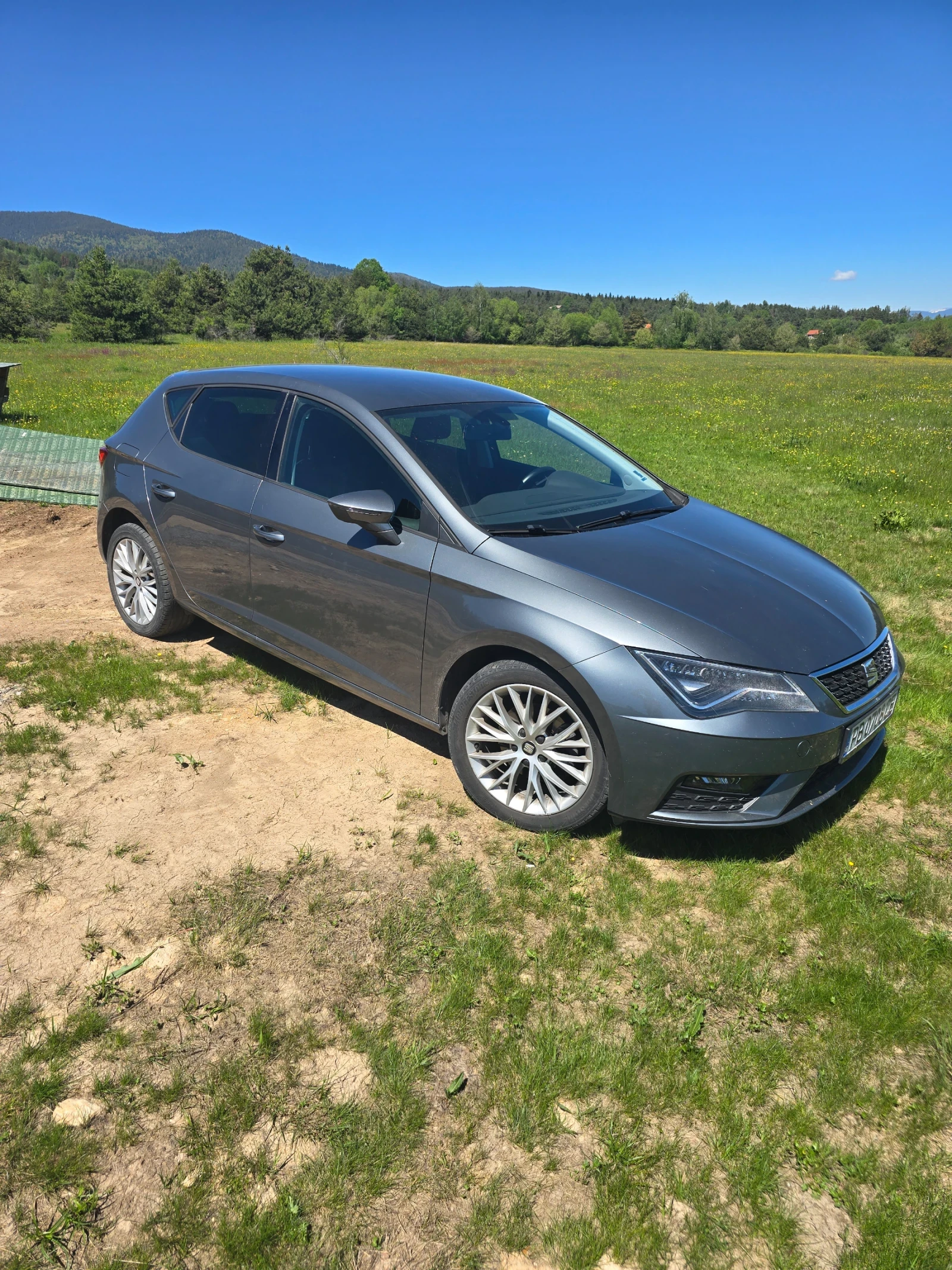 Seat Leon TGI, снимка 6 - Автомобили и джипове - 54719581