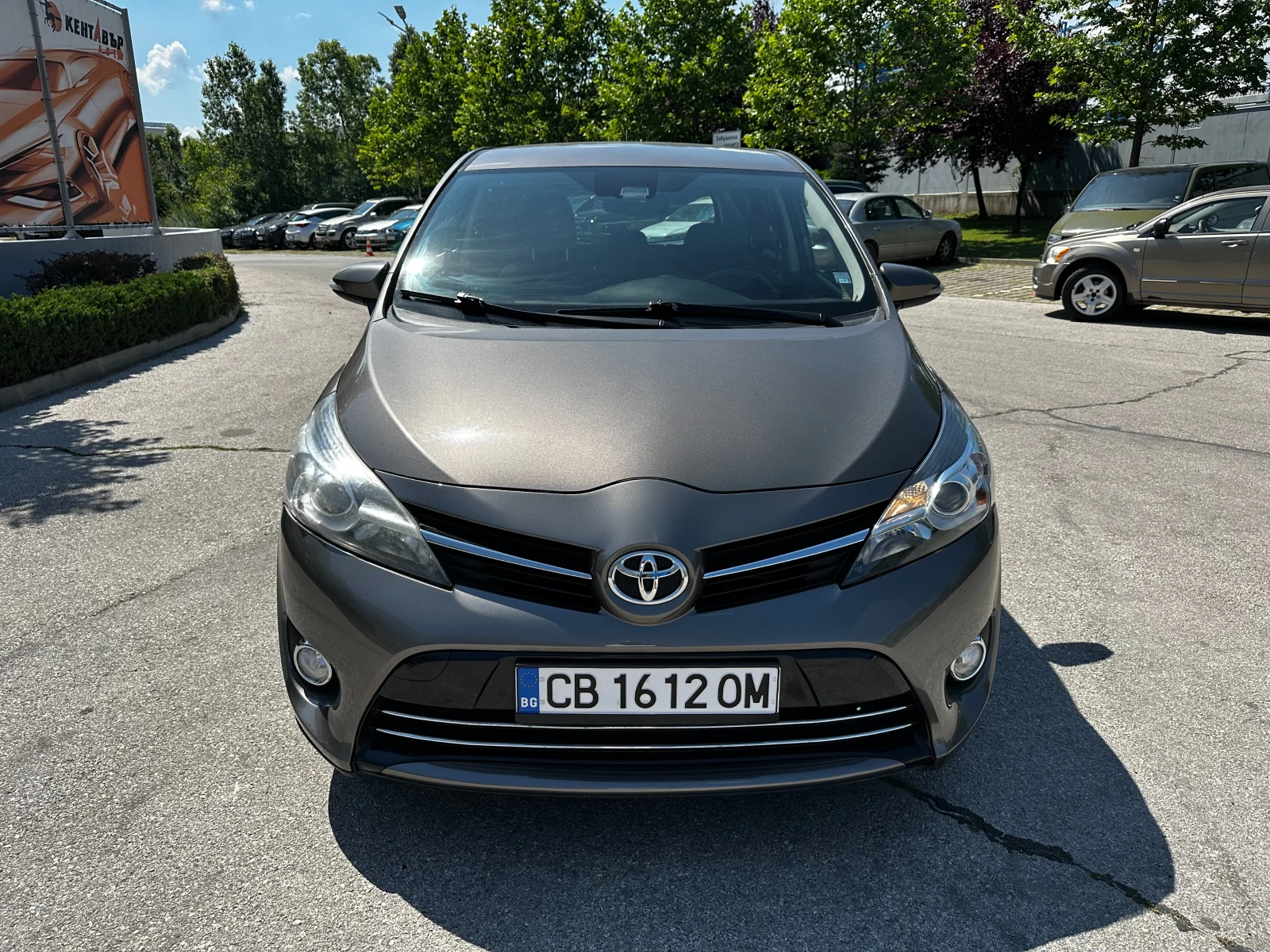 Toyota Verso 1.6d 112 к.с./ГАРАНЦИЯ , снимка 7 - Автомобили и джипове - 54976836