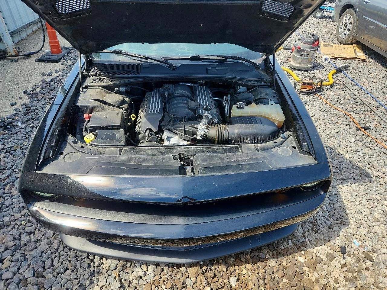 Dodge Challenger 6.4l R, снимка 11 - Автомобили и джипове - 55107260