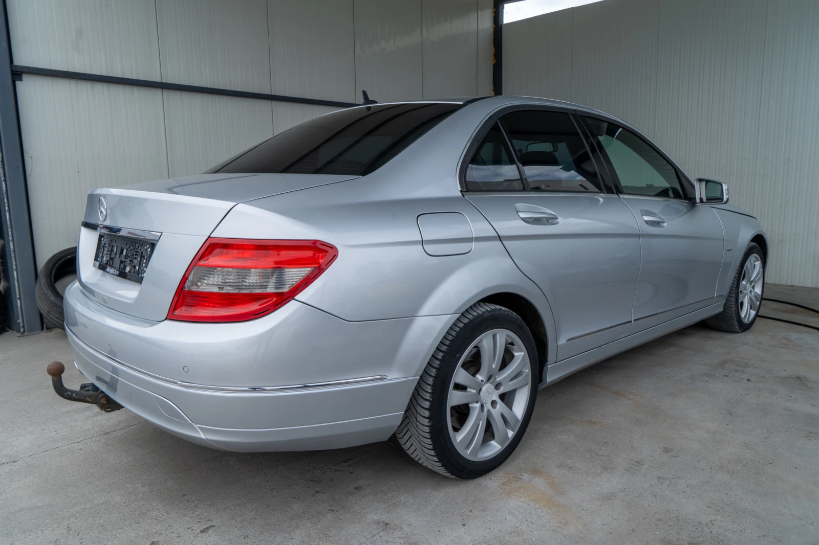 Mercedes-Benz C 220 D = 170HP = OM646 = TOP = ГАРАНЦИЯ = ЛИЗИНГ, снимка 4 - Автомобили и джипове - 55431911