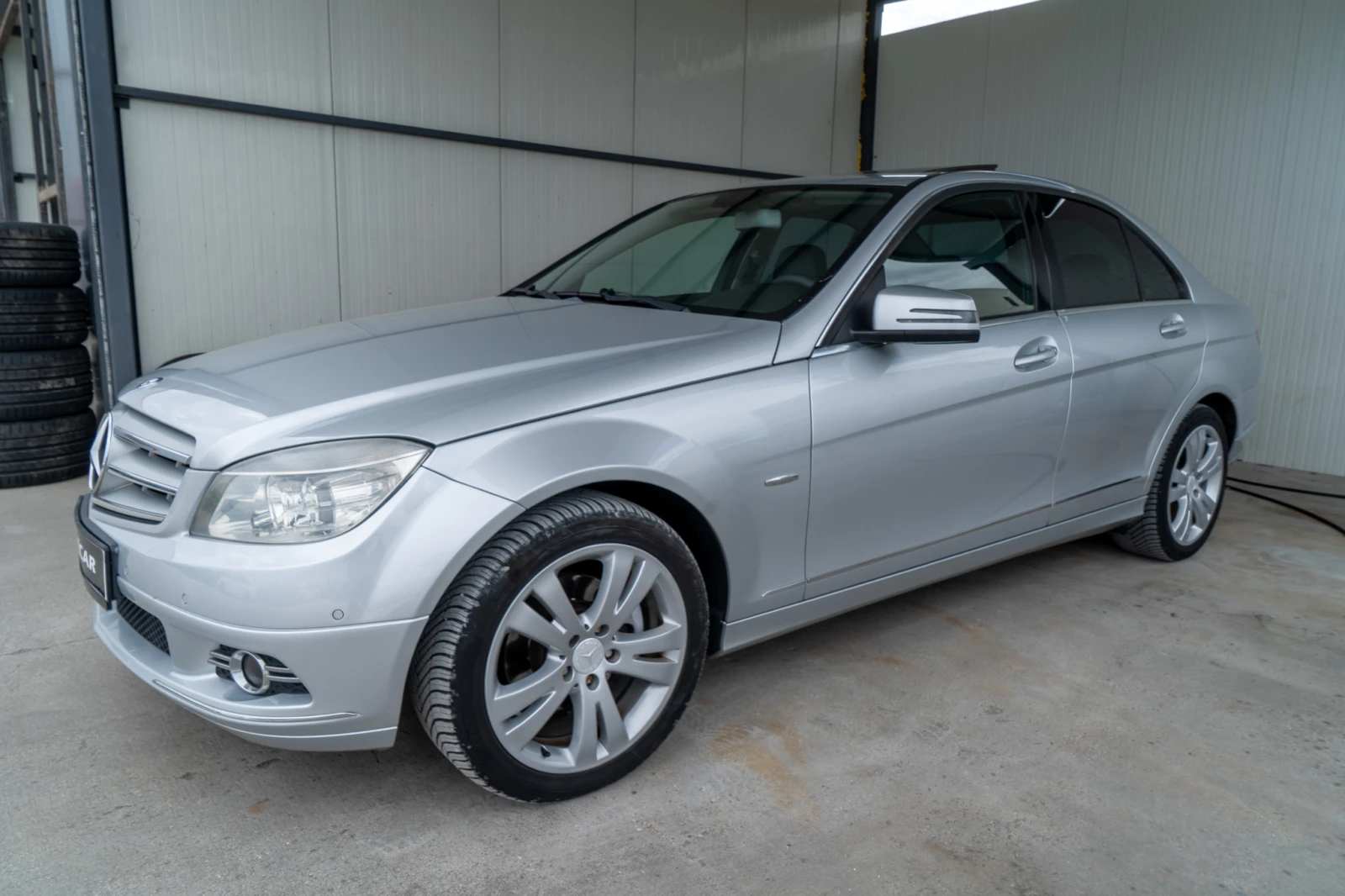 Mercedes-Benz C 220 D = 170HP = OM646 = TOP = ГАРАНЦИЯ = ЛИЗИНГ, снимка 2 - Автомобили и джипове - 55431911