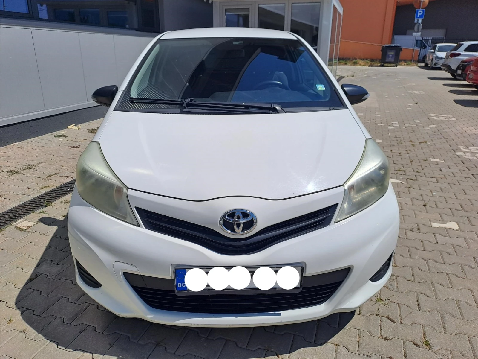 Toyota Yaris 1.0  Товарен N1, снимка 2 - Автомобили и джипове - 55625776