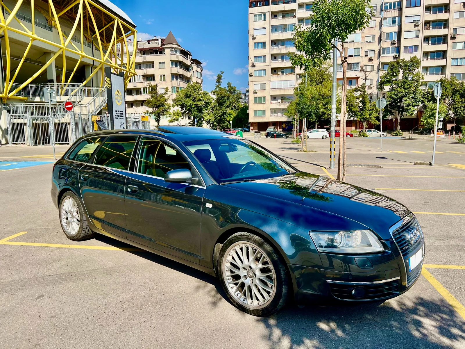 Audi A6, снимка 2 - Автомобили и джипове - 55661149
