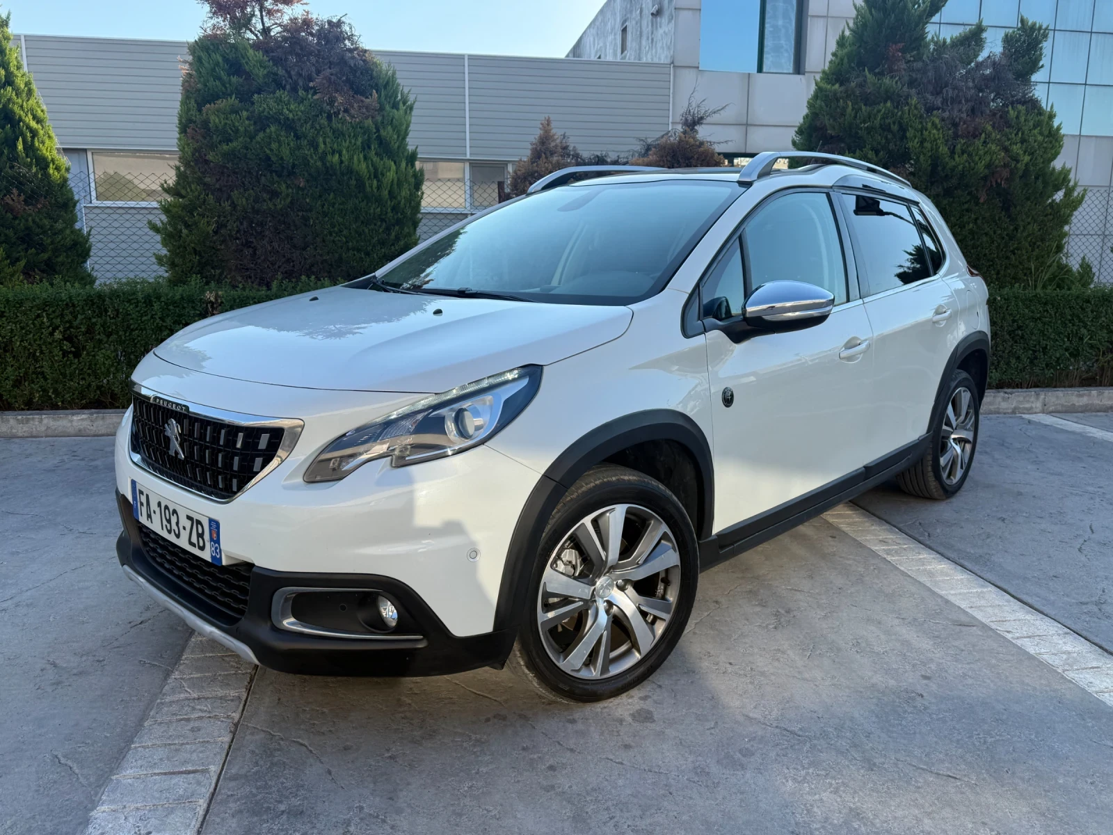 Peugeot 2008 Автоматик Crossway