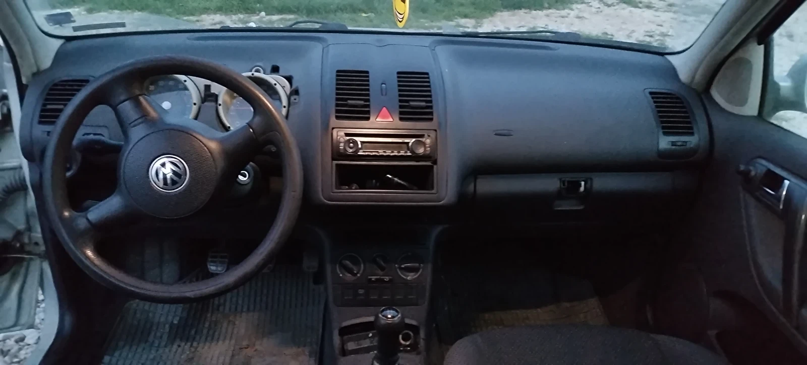 VW Polo, снимка 13 - Автомобили и джипове - 56289411