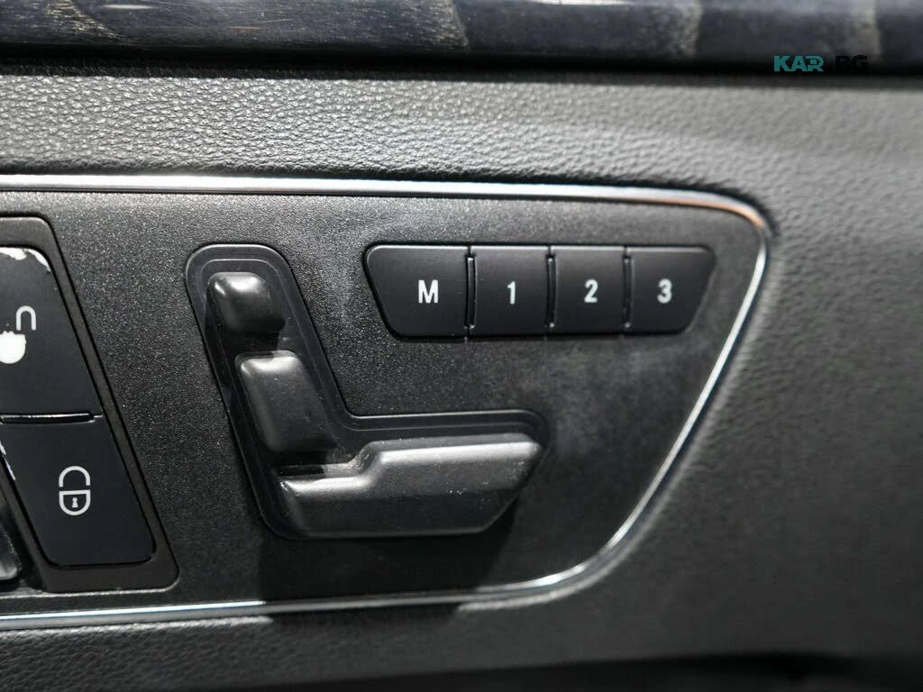 Mercedes-Benz E 350 4MATIC * ���������� * (���� �� ��) | Mobile.bg � ����������� 9