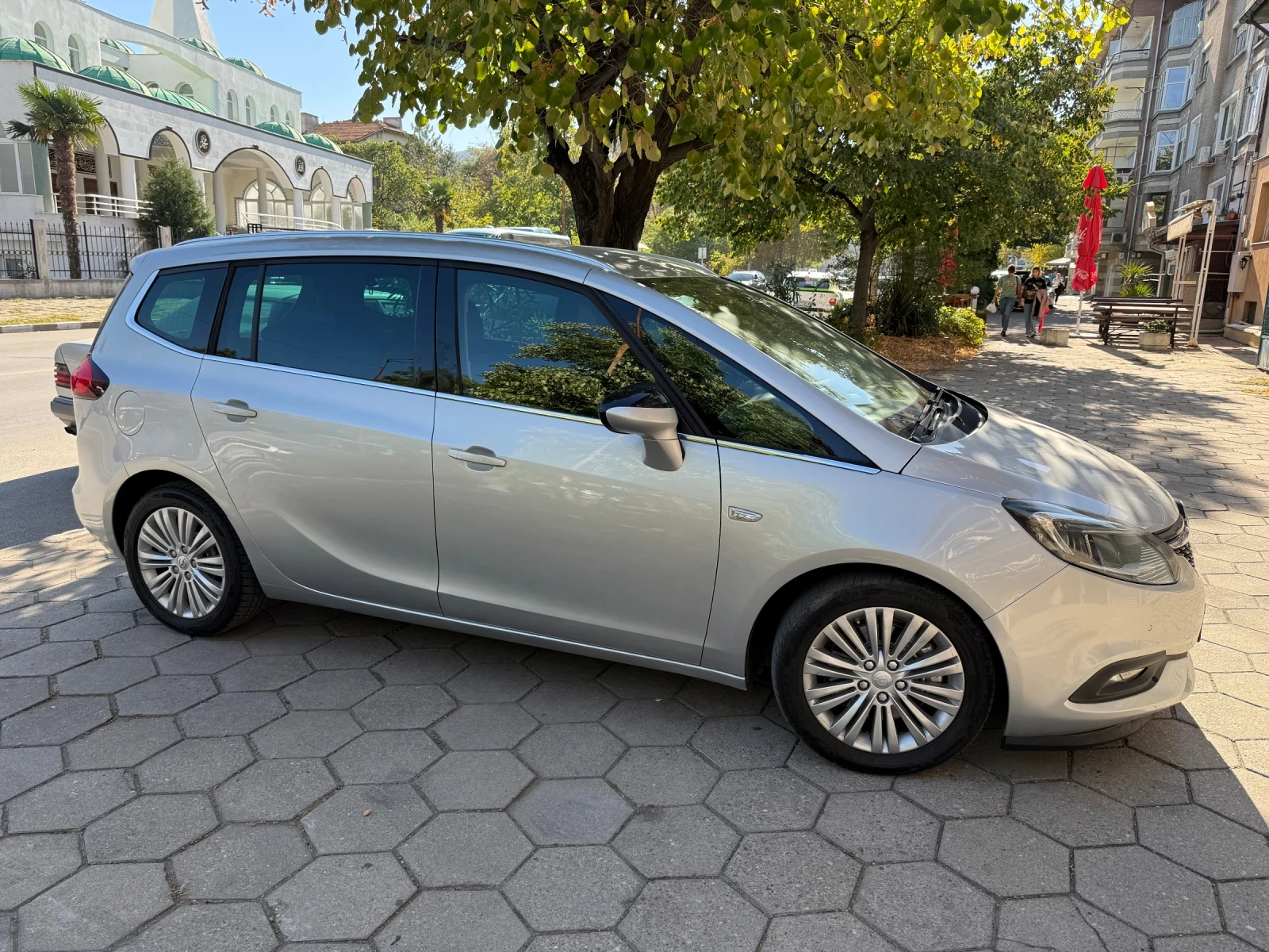 Opel Zafira 2000 CDTI 