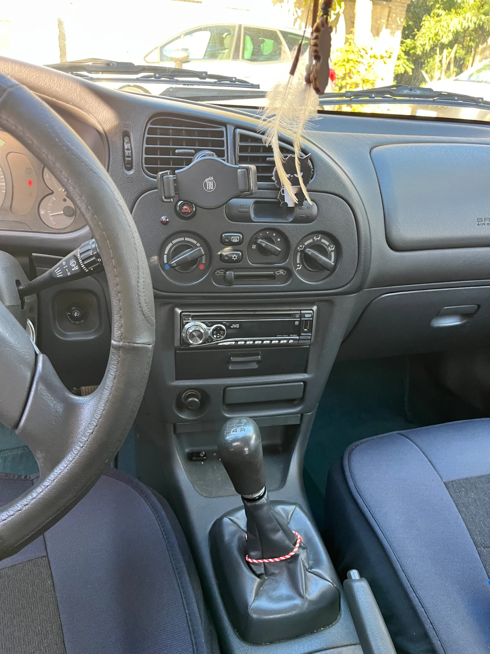 Mitsubishi Colt, снимка 8 - Автомобили и джипове - 56450821