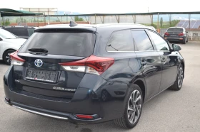 Toyota Auris 1.8-HYBRID - 17900 лв. - 20177940 3