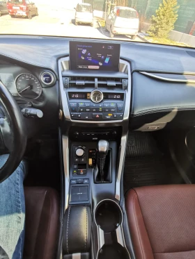 Lexus NX 300h LUXURY HYBRID/LPG, снимка 9