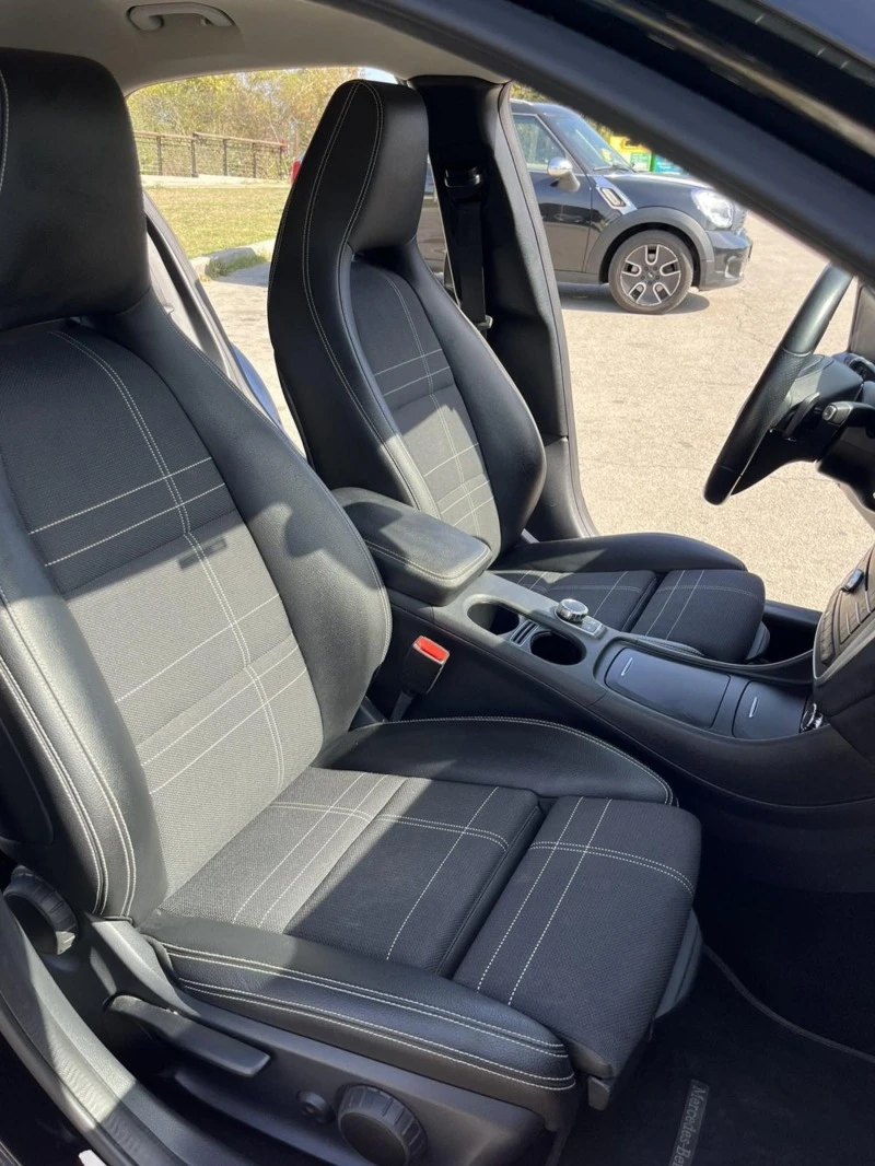 Mercedes-Benz GLA 220 4matik, снимка 6 - Автомобили и джипове - 46656769