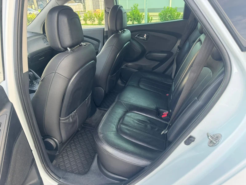Hyundai IX35 2.0 184hp 4x4, снимка 8 - Автомобили и джипове - 51591431