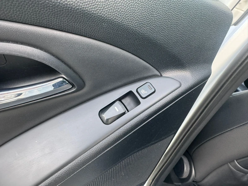 Hyundai IX35 2.0 184hp 4x4, снимка 7 - Автомобили и джипове - 51591431