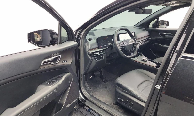 Kia Sportage Gasoline 1.6 Turbo 2WD Signature X Line, снимка 10 - Автомобили и джипове - 51992209