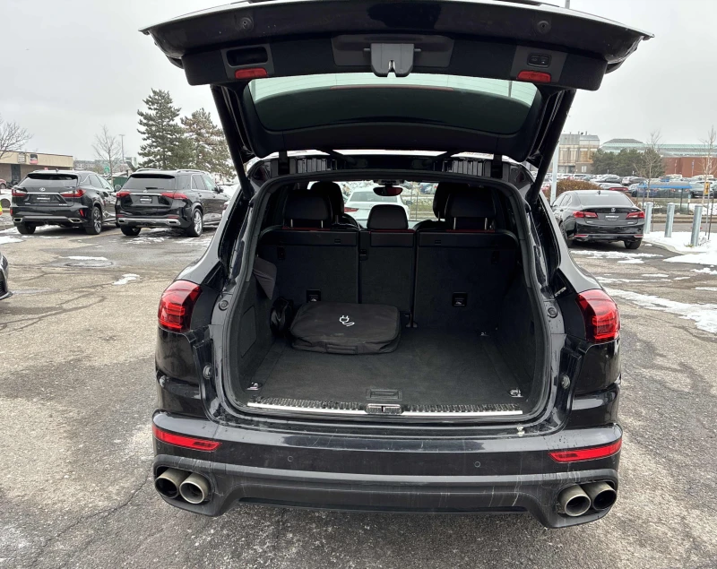 Porsche Cayenne S E-Hybrid* АВТОКРЕДИТ, снимка 10 - Автомобили и джипове - 52749444