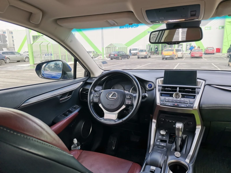 Lexus NX 300h LUXURY HYBRID/LPG, снимка 12 - Автомобили и джипове - 52590177