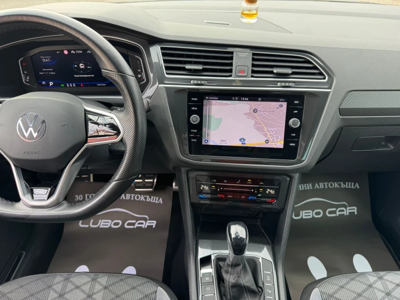 VW Tiguan 2.0D-4 MOTION-R LINE-FULL LED-DIGITAL-TOP, снимка 13 - Автомобили и джипове - 53304542