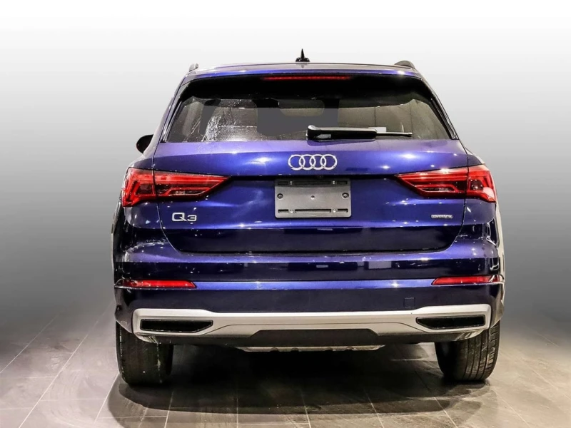 Audi Q3 * quattro Premium * CARFAX * ЦЕНА ДО БГ, снимка 4 - Автомобили и джипове - 53307976