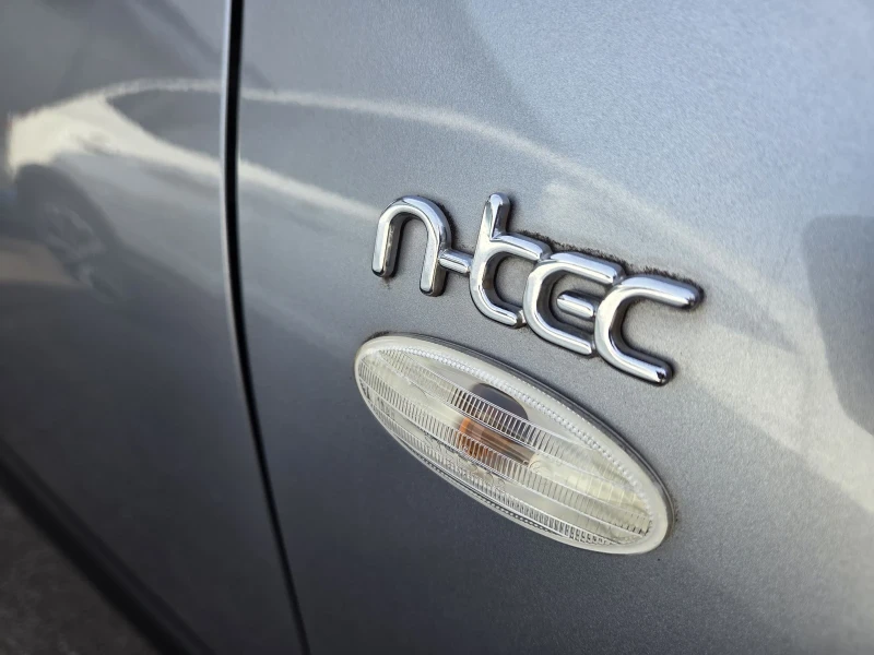 Nissan Qashqai 2.0dci/ АВТОМАТИК/ ПАНОРАМА/ , снимка 13 - Автомобили и джипове - 53430326