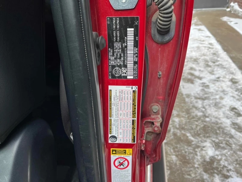 Toyota 4runner 2018 * ПОДГРЕВ * ОБДУХВАНЕ * ОТ ПРЕДСТАВИТЕЛСТВО, снимка 10 - Автомобили и джипове - 53429818