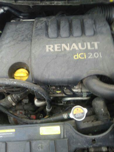 Renault Koleos 2.0DCI, снимка 11 - Автомобили и джипове - 34191023